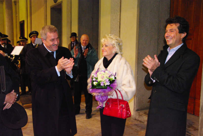 Milano, Palazzo Isimbardi, compleanno di Daniela Javarrone, 8 Novembre 2009